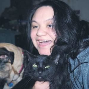 Meet your Posher, Laura